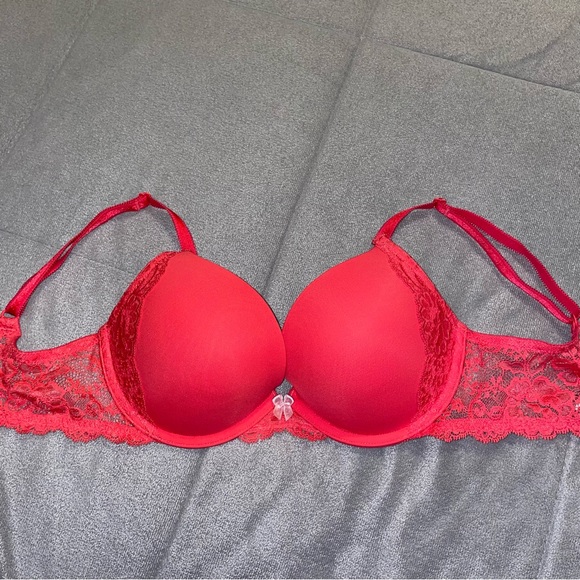 Victoria’s Secret lace dream angels push up bra size 32D - Picture 7 of 8